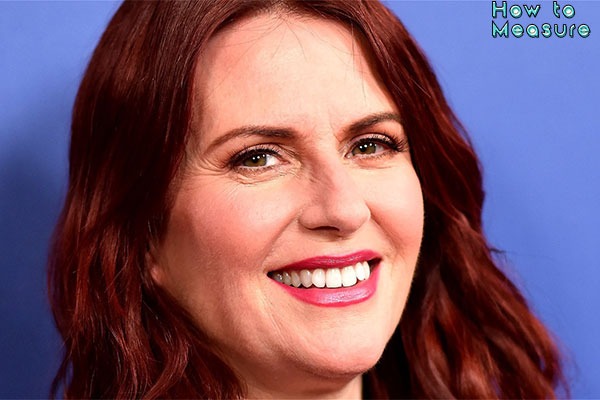 Megan Mullally measurements: Height, Weight, Bra Size, Shoe Size